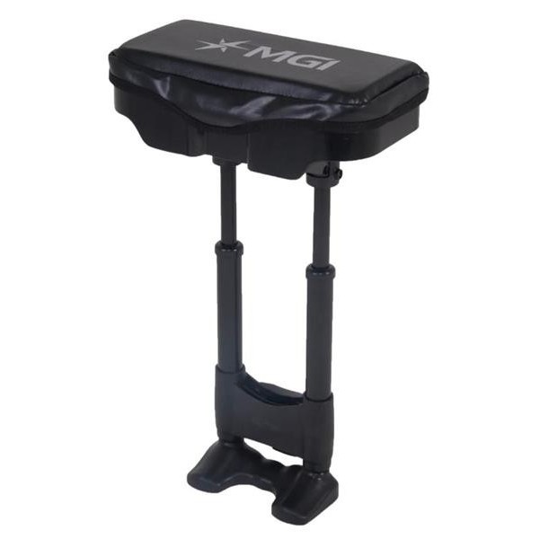 MGI Ai seat with storage/sits