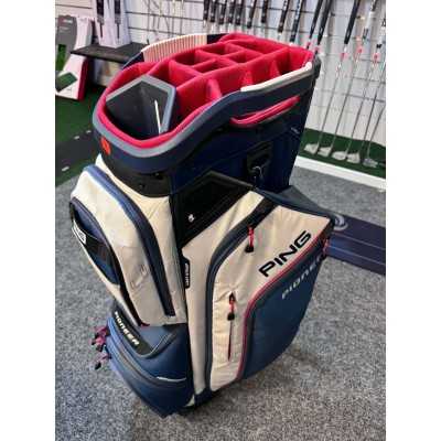 Ping Pioneer vagnbag vit/navy/röd *begagnad* Ping Pioneer vagnbag vit/navy/röd *begagnad*